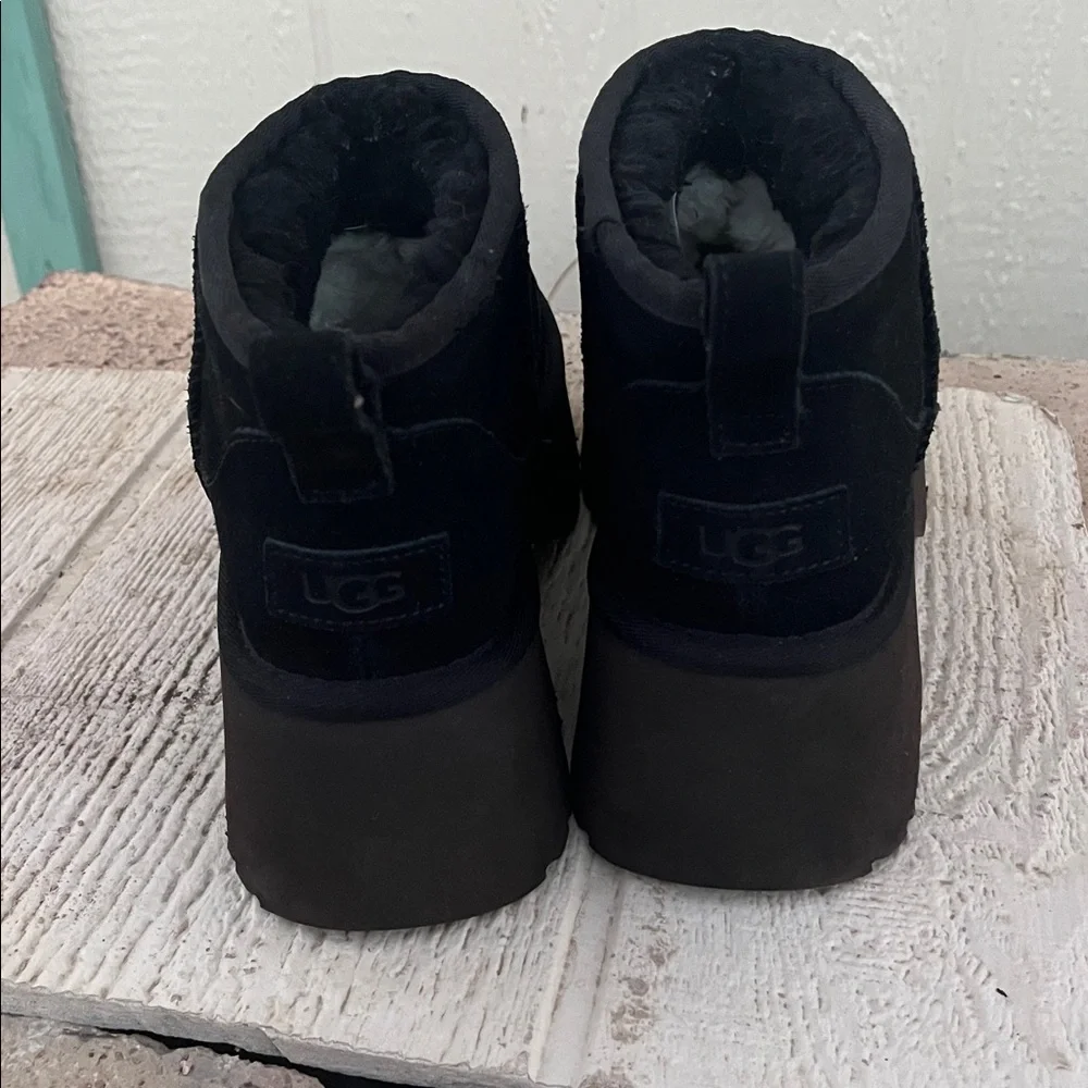 UGG Classic Ultra Mini New Heights Black 9